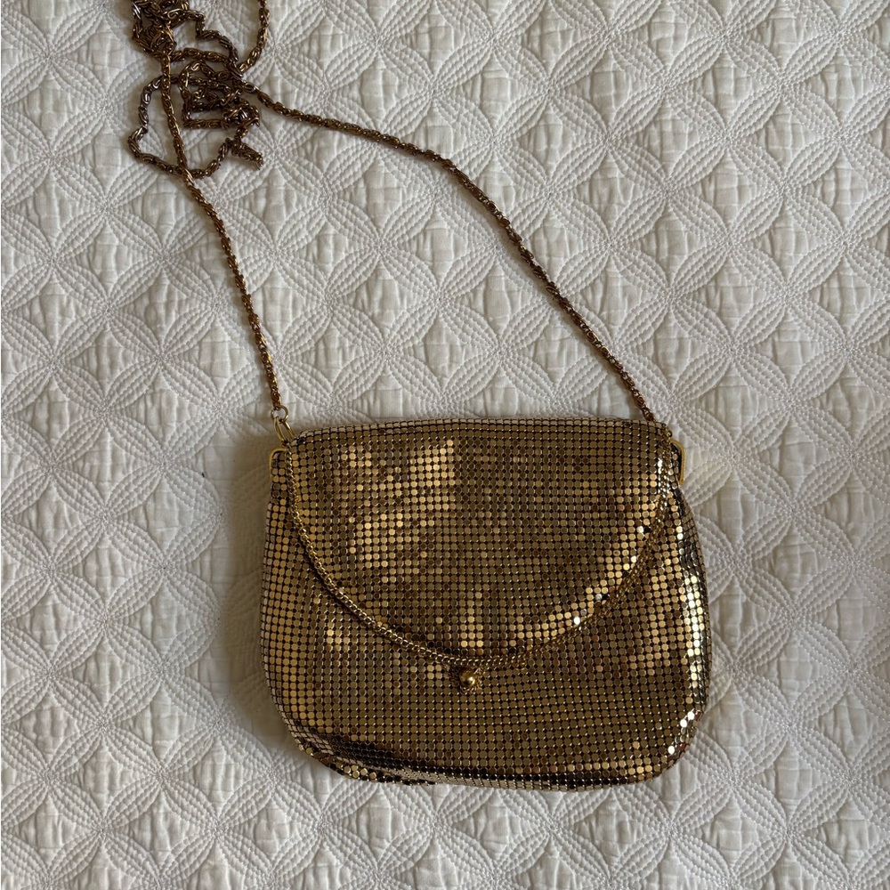 Elegant Gold Chainmail Evening Bag